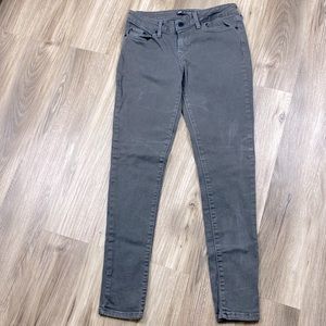 Gray Levi’s Jeggings